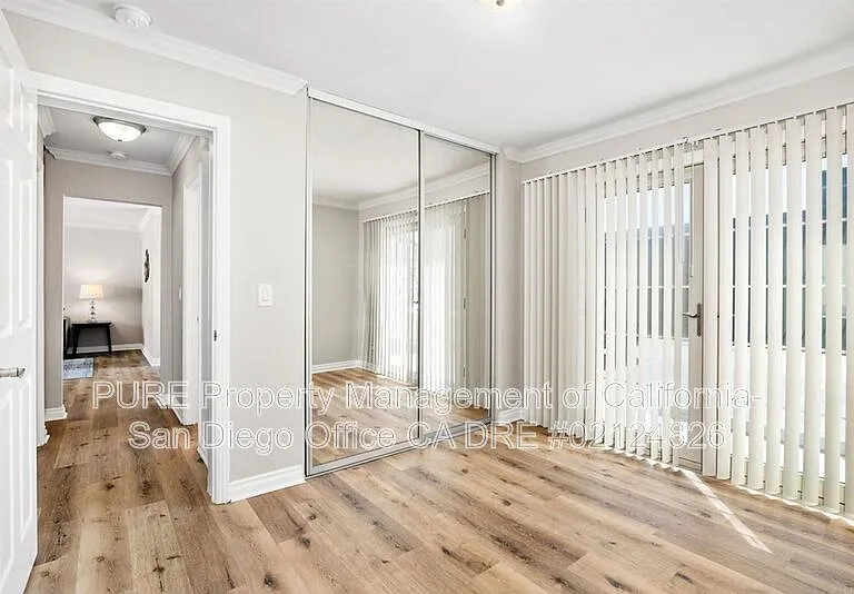 615 9th St #9 — Photo 22