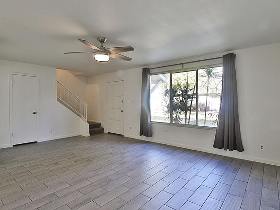 5th image of 4563 N 17th Ave