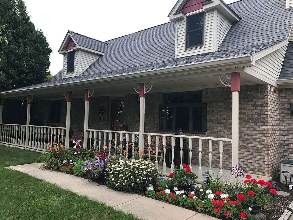 Front flower bed