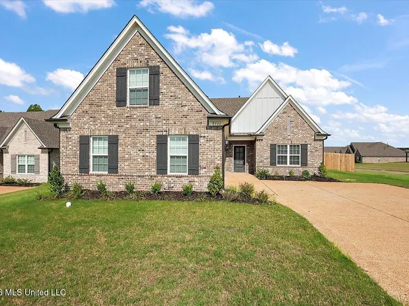 8960 Acorn Ln, Southaven, MS 38672