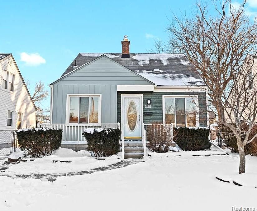 1st image of 28513 Barton St