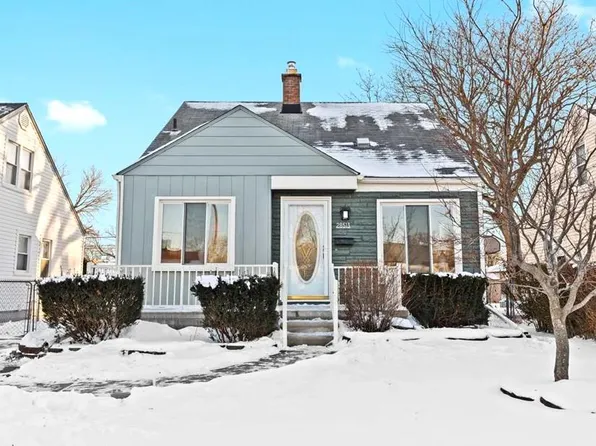 28513 Barton St, Garden City, MI 48135