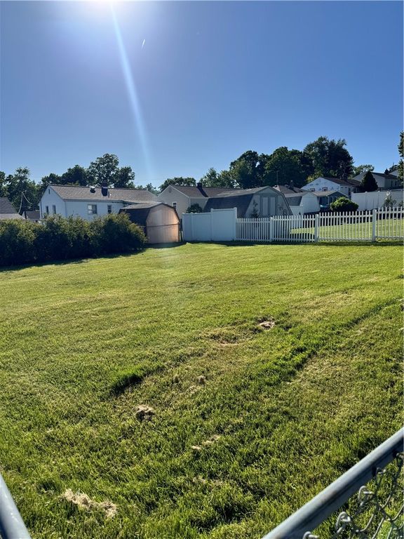 524 Arizona Dr, New Kensington, PA - View 4