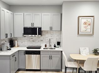 4119 Burke Station Rd, Fairfax, VA 22032