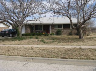2513 Central Dr, Big Spring, TX 79720