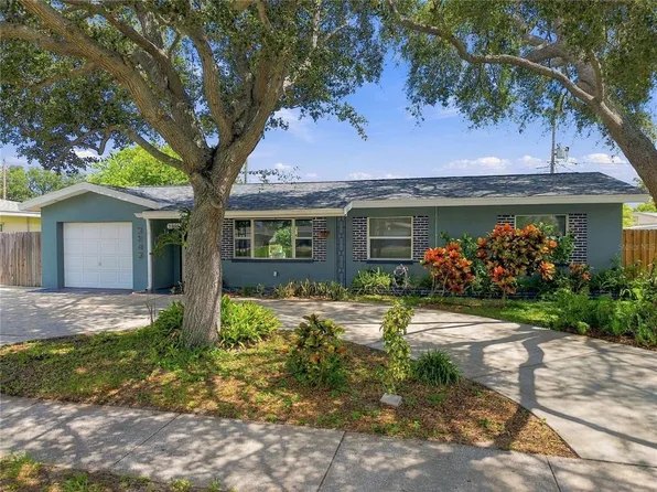 3243 58TH STREET N, ST PETERSBURG, FL 33710