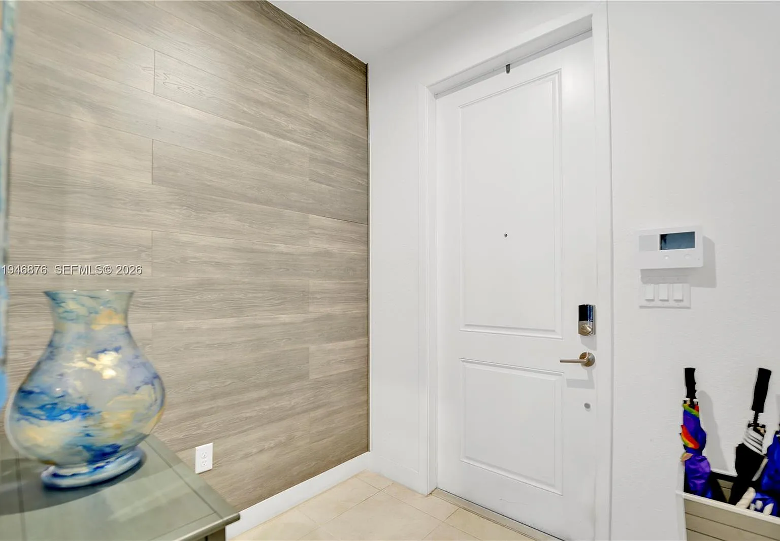 3 bed, 2.5 bath, 1530 sqft, $3,000 — Photo 3