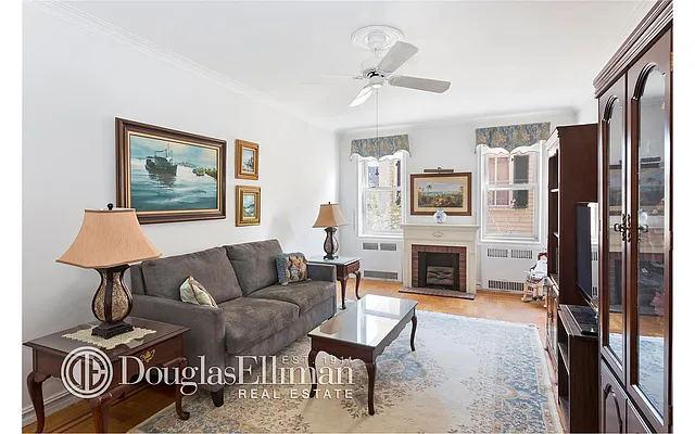 Sold by Douglas Elliman | media 22