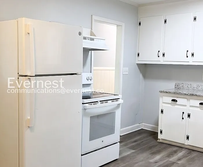 2600 Mary Ave — Photo 4