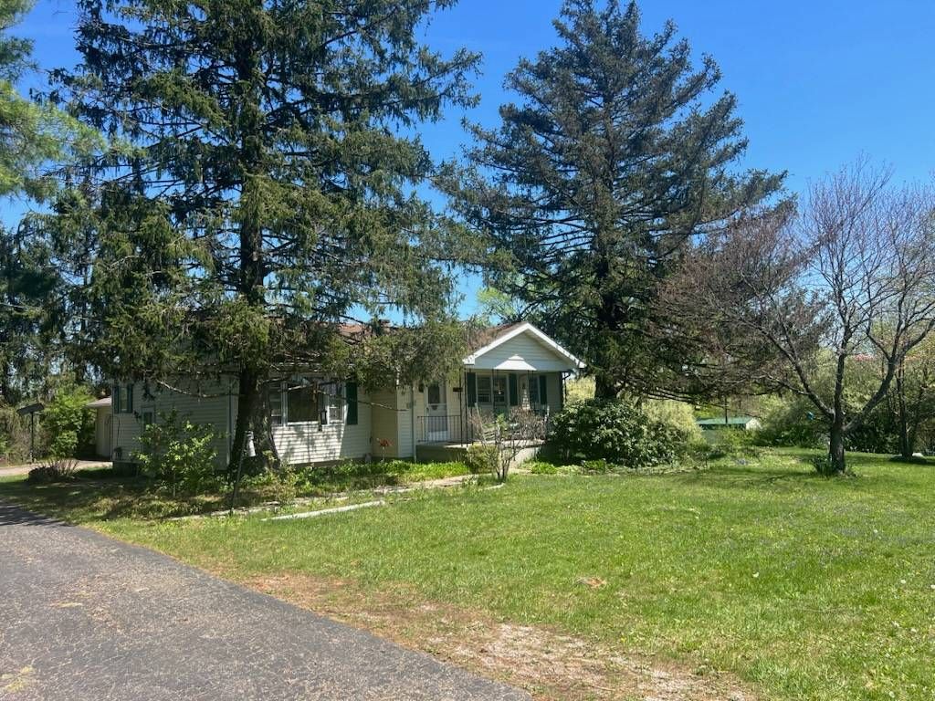 Real estate listing image