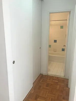 Rented by Hampshire Assets LLC | media 19