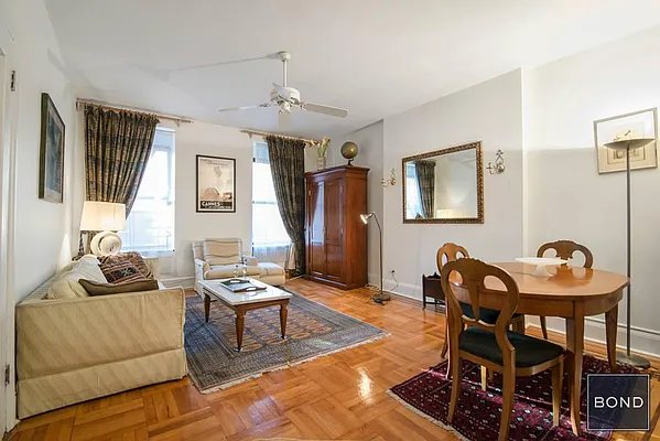 Rented by Bond New York | media 8