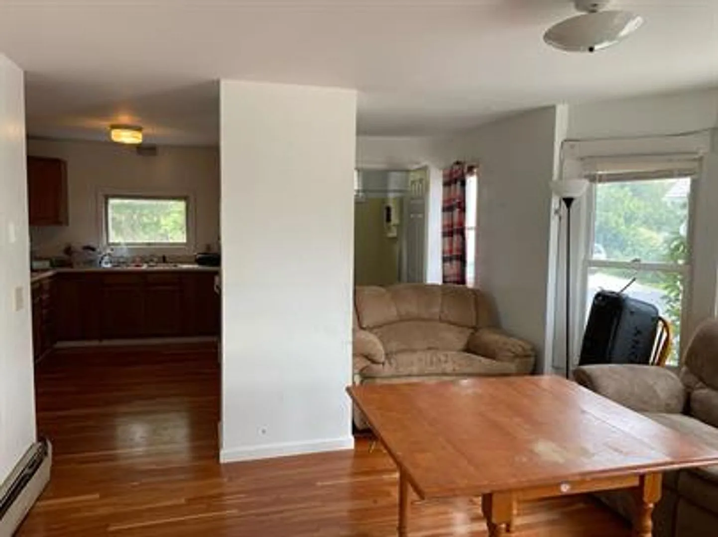 260 Colchester Avenue — Photo 2