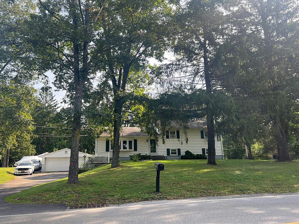 1st image of 99 Lake Walton Rd