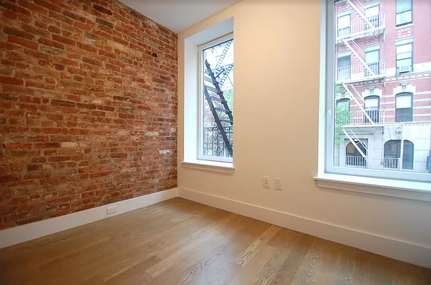 Rented by REAL New York | media 3