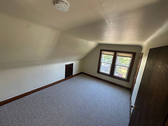 2nd image of 1304 W 102nd St Floor 3