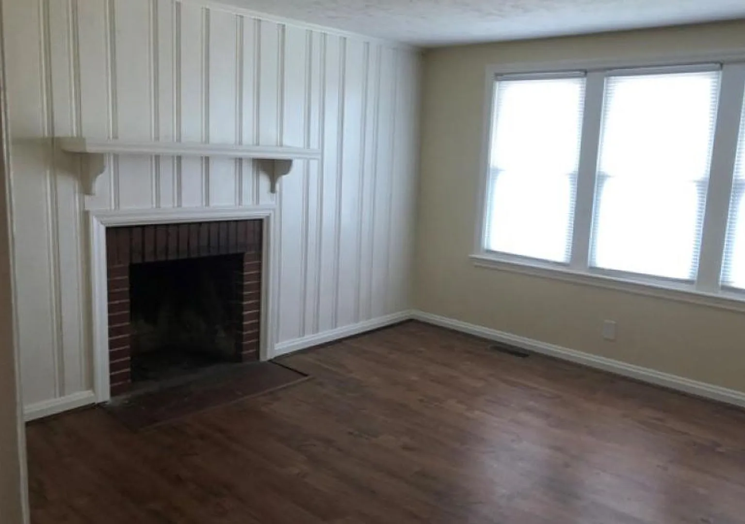One Level House Near Randolph College — Photo 2