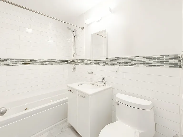 3734 29th St #5F — Photo 7