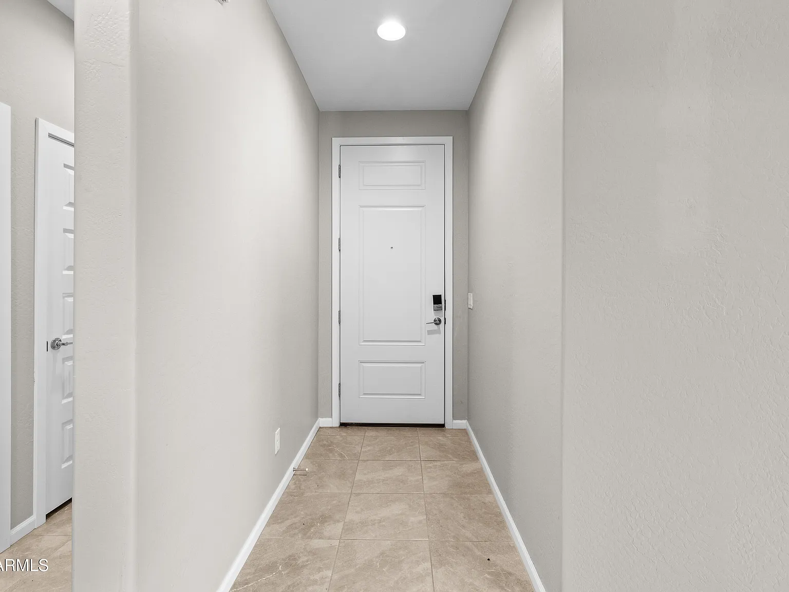 3 bed, 2.0 bath, 1411 sqft, $2,450 — Photo 4