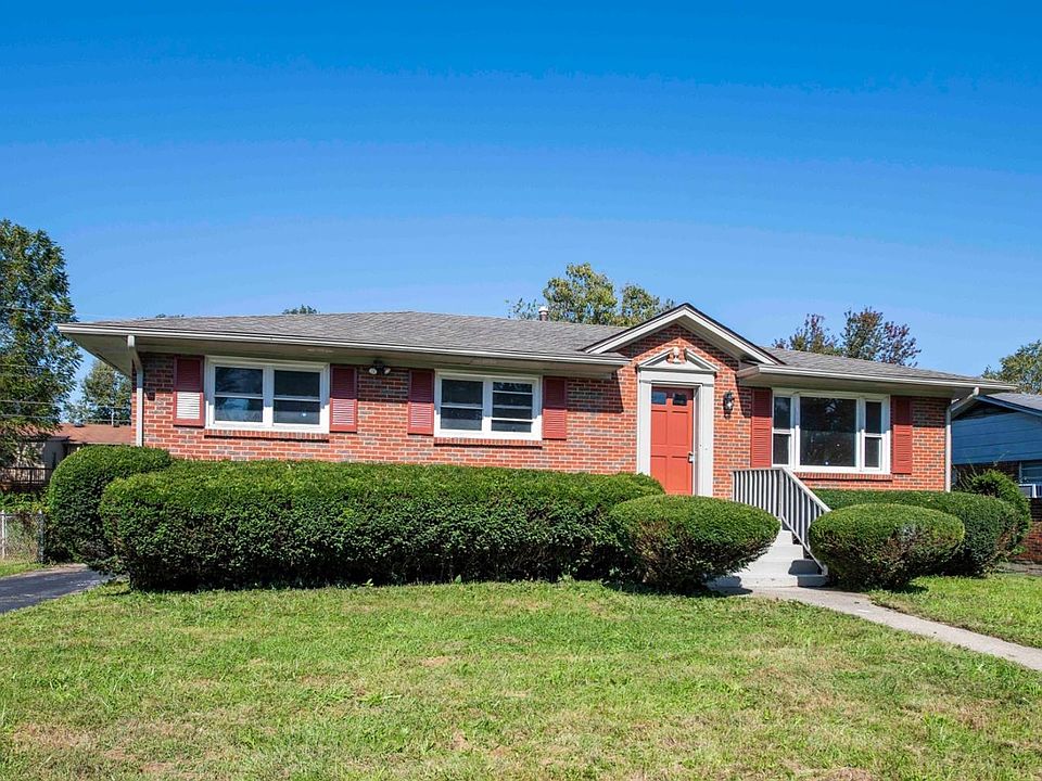 1st image of 1133 Briarwood Dr
