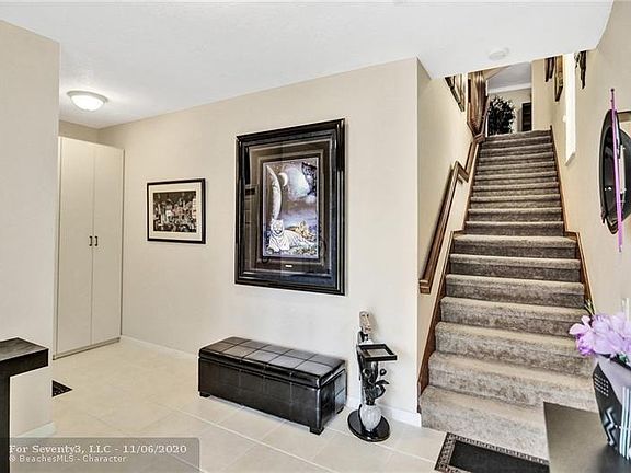 4th image of 1638 Passion Vine Cir #31-3