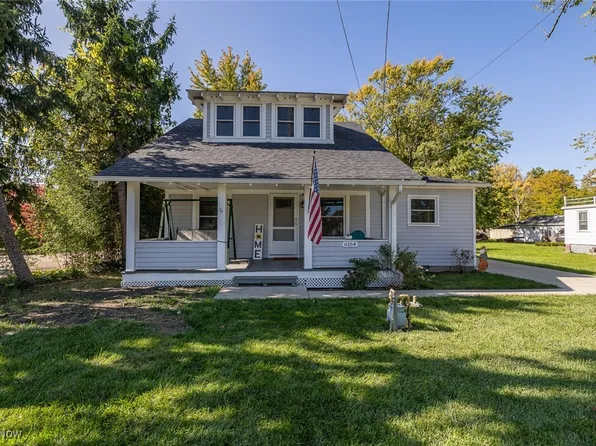 6164 Engle Rd, Brookpark, OH 44142