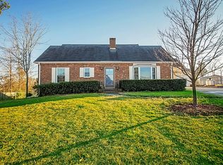 614 Dandridge Dr, Fayetteville, NC 28303