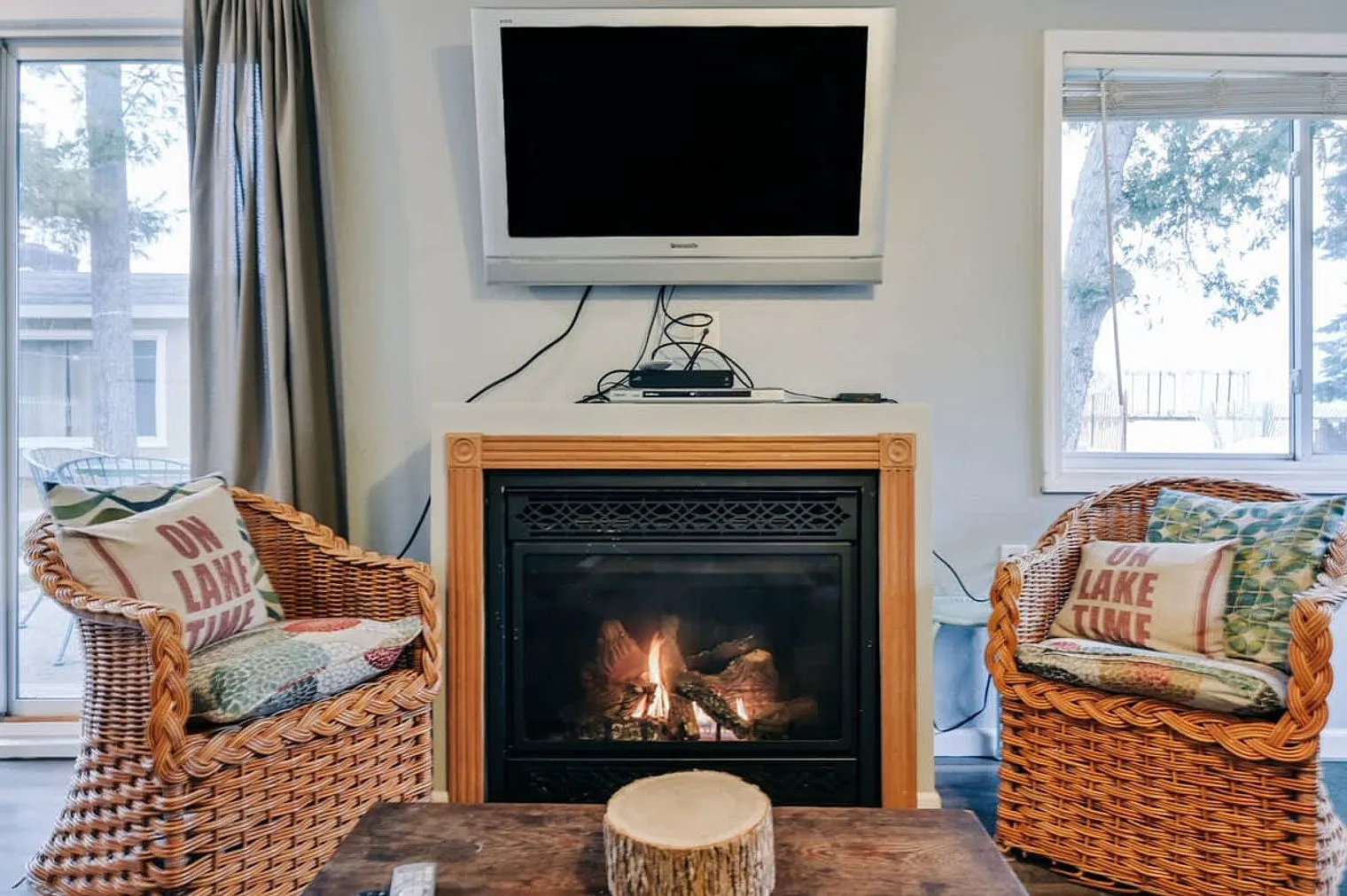 3 bed, 2.0 bath, 1550 sqft, $2,337 — Photo 4