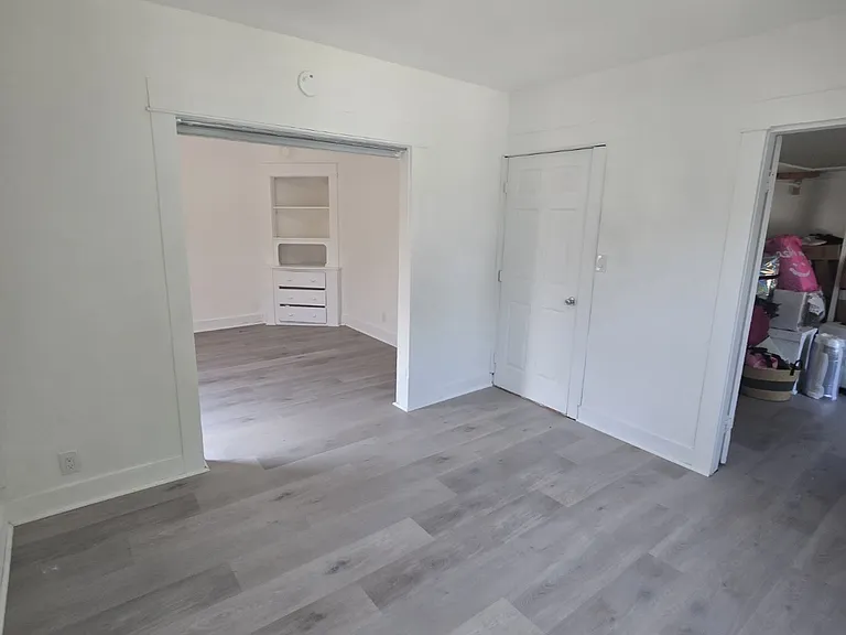 19-21 Clayton St #3 — Photo 3