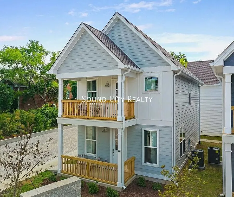 Madison 3BR 2.5 Bath home for rent, close to Briley and I-65, two story pet friendly. — Photo 2