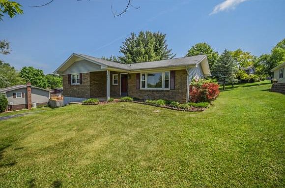 1st image of 275 Bellehaven Dr
