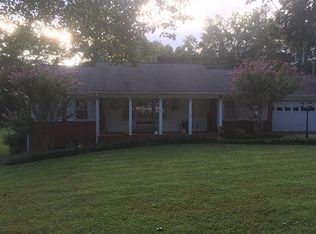 308 Windsor Dr, Shelby, NC 28150