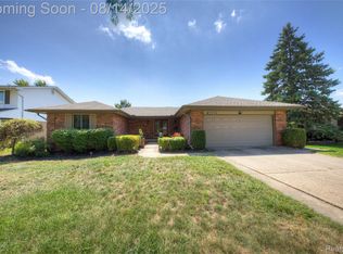 44323 Hanford Rd, Canton, MI 48187