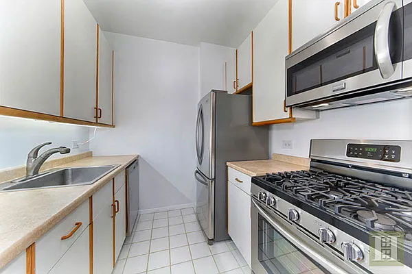 Rented by Halstead Real Estate | media 22