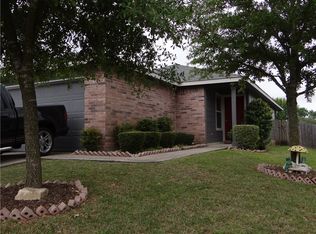 305 Feathergrass Dr, Buda, TX 78610