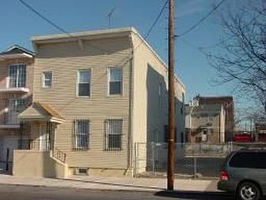 1st image of 546 S 18th St #1