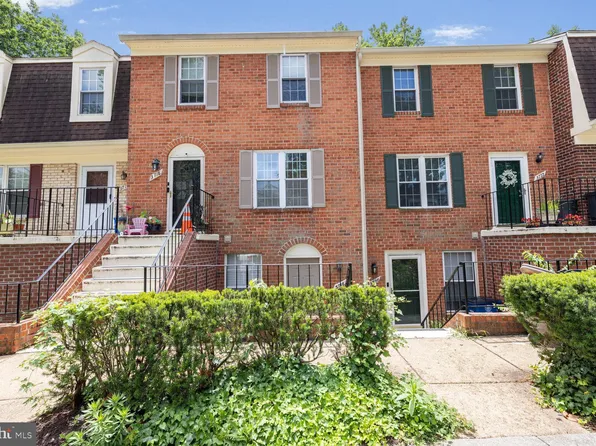 3716 Ferrara Dr #3, Silver Spring, MD 20906