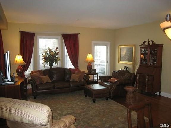 5th image of 14 1st St APT G