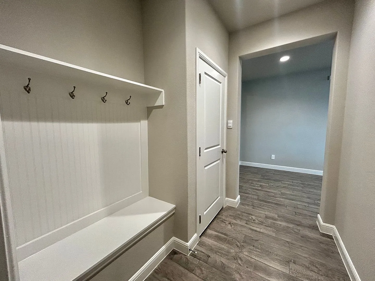 4 Bedroom in Trails of Elizabeth Creek — Photo 4