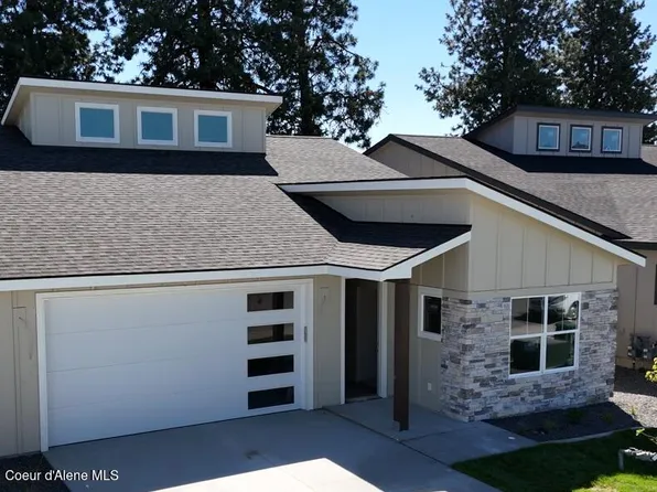 7400 N Breaux Dr, Coeur D Alene, ID 83815