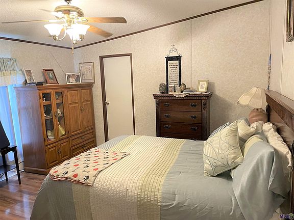 4th image of 41440 Carolyn K Dr