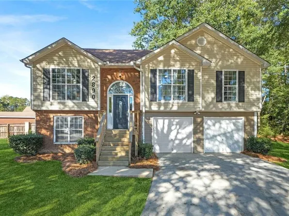 2890 Kayla Ct S, Atlanta, GA 30349