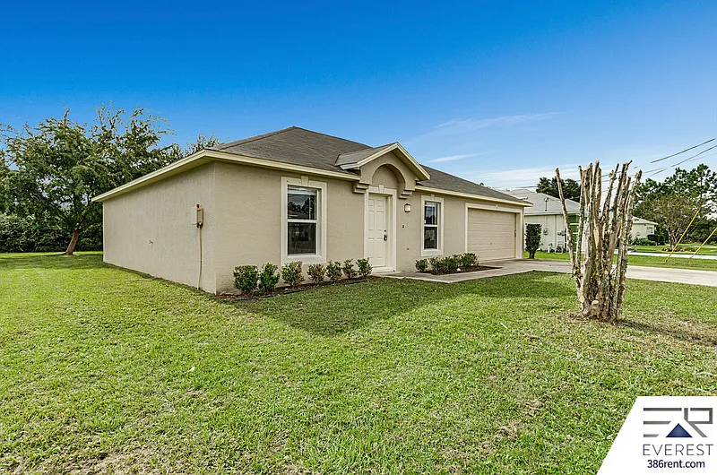 3 bed, 2.0 bath, 1908 sqft, $1,800 — Photo 4