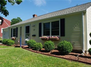 157 Cheney Ln, Newington, CT 06111