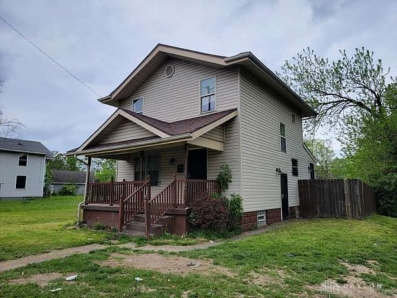 3rd image of 3113 Hoover Ave