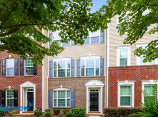 19014 Lake Breeze Dr, Cornelius, NC 28031