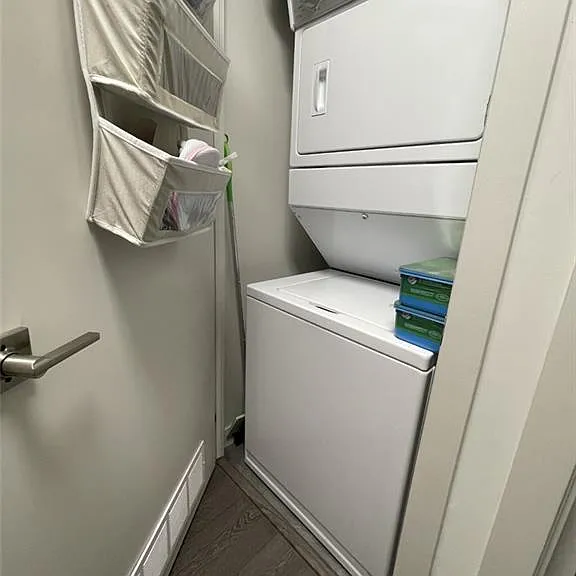 2081 Fairview St #1108 — Photo 9