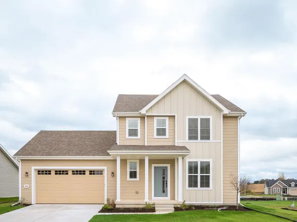 8008 Laufenberg Boulevard, Cross Plains, WI 53528