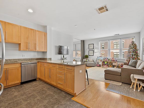 2nd image of 1200 Grand St APT 518