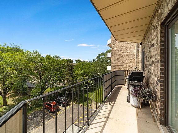 3rd image of 1275 Baldwin Ln Unit 411